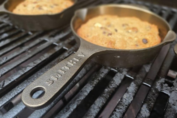 I Grilled The Most Amazing Chocolate Chip Granola Cookies With These Skillets From Smithey