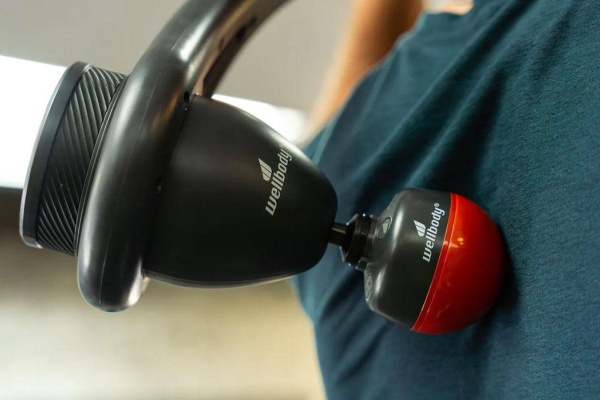 WellBody WingSpan Massager Review: I'm Finally Able To Hit The Right Spot!