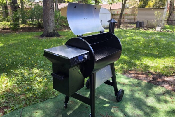 The Perfect Balance of Flavor and Convenience: Z Grills 7002C2E WiFi Pellet Grill Review