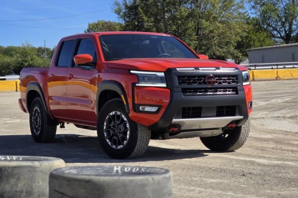 Nissan's Top Dog Frontier Pro-4X Means You Don't Have to Settle for Someone Else's Mid-Tier Truck