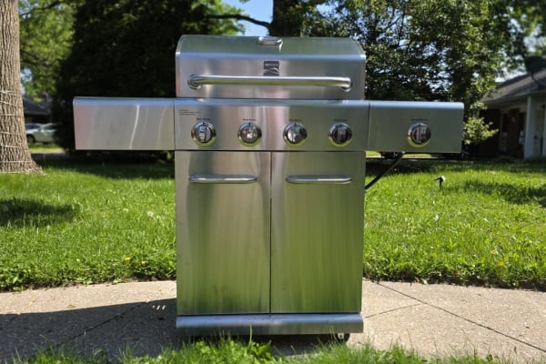Kenmore 4-Burner Gas Grill With Side Searing Burner Review: Utilitarian Bones, Serious Searing Power