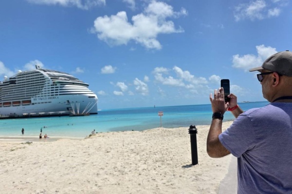 The AI Content Gold Rush: Why Less is More When Creating Professional Travel and Business Content