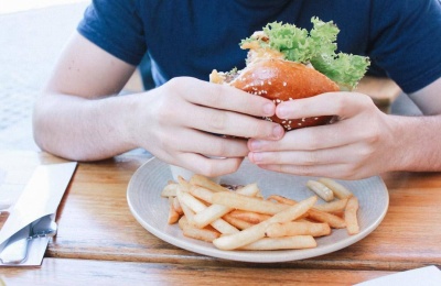 Unveiling The Truth: Are Plant-Based Burgers Actually Healthier Than Meat?