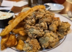 10 Boston Food Tours Every Guy Needs to Take