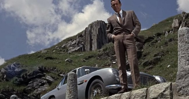 Furka Pass and Beyond: Swiss Alps Driving Tours For Your Next Mancation