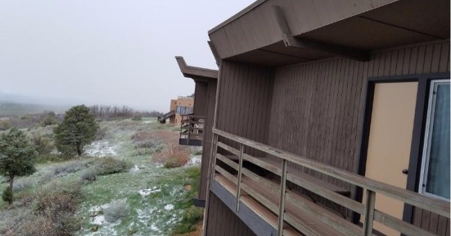 Enjoy a Four States View from Your Balcony at Far View Lodge