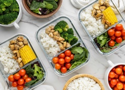 Weekly Meal Prep for Men: How to Eat Well Without the Hassle