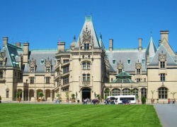Outdoor Adventures, Wine, and History: Biltmore Mancation