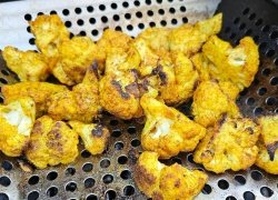 Inspired By Gobi Curry: Roasted Cauliflower Curry Bites