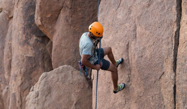Beginner's Guide To Rock Climbing