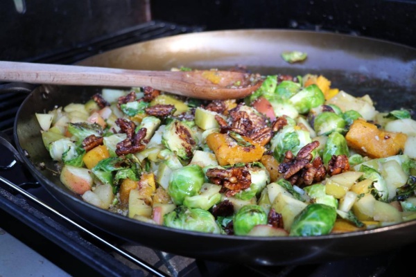 Autumn Skillet Mix: Butternut Squash, Brussels Sprouts & Apples Perfect Fall Flavors
