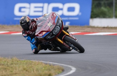 King Of The Baggers Is Motorcycle Racing Like You've Never Seen Before