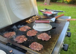 I Mastered the Art and Science of Restaurant Perfect Smashburgers For Home Cooks
