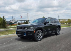 2023 Grand Cherokee 4xe Shows Just How Far Jeep Has Come