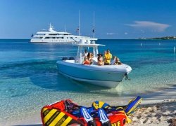Live like a Rock Star When You Charter the Ohana Super Yacht