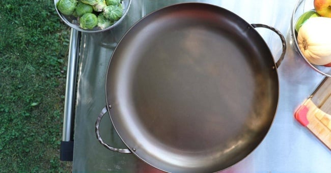 Smithey Carbon Steel Paella Pan Review: Hand-Forged Conversation Piece For Epic Entertaining