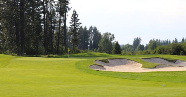 How To Pick the Perfect Golf Resort For Your Guys Getaway