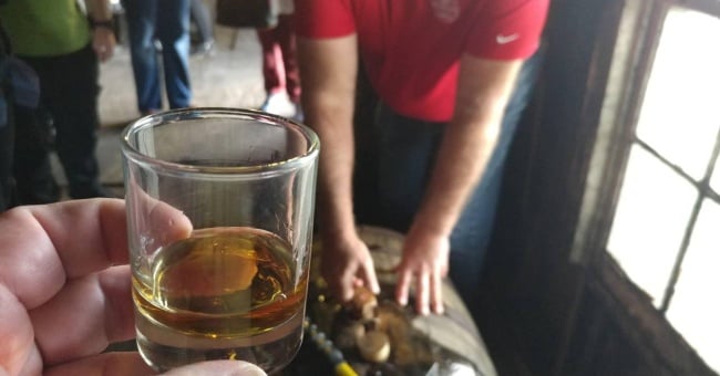 14 Reasons Kentucky Bourbon Country Should Be Your Next Guys Weekend