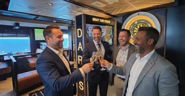 Destination Wedding on a Cruise Ship: 8 Things Every Guest Should Know About Weddings at Sea