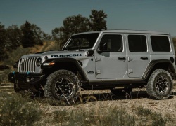 Jeep Wrangler Rubicon 4xe: The Perfect Off-Road Companion for Your Next Adventure