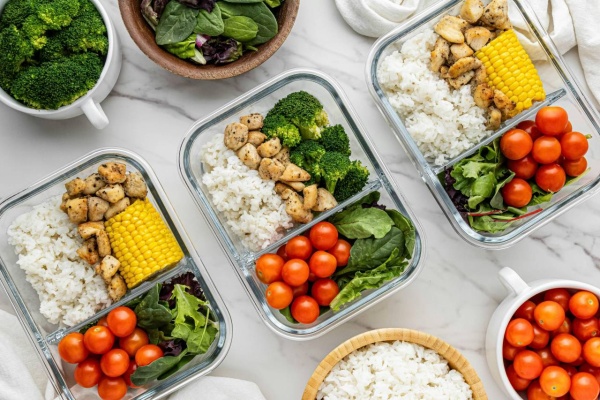 Weekly Meal Prep for Men: How to Eat Well Without the Hassle