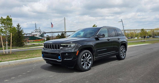 2023 Grand Cherokee 4xe Shows Just How Far Jeep Has Come