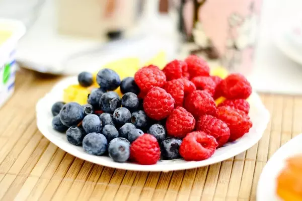 Man's Energy Playbook Of Nutritional Fruits: Berries, Bananas, Avocados & Citrus Compared