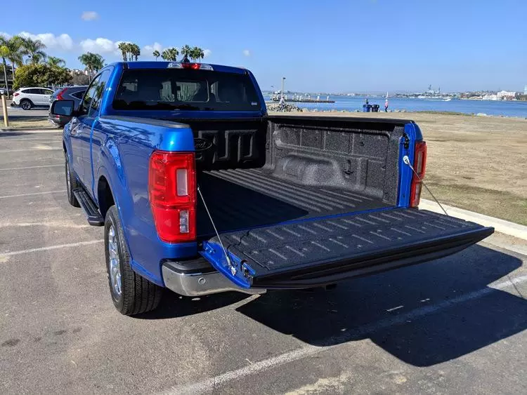 tailgate 2019 ford explorer xlt