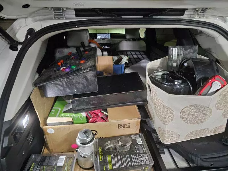 cx 90 cargo space