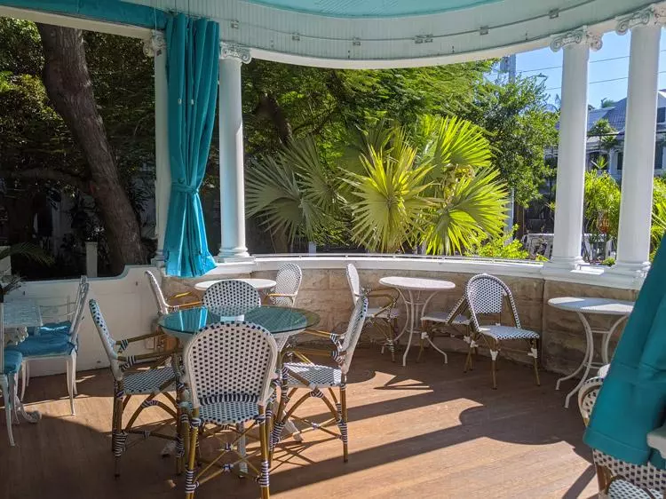 front porch seating