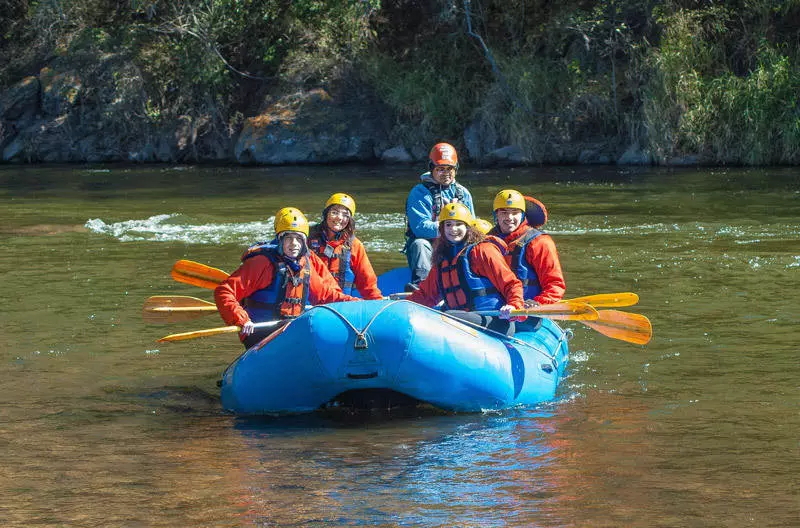 what skills are required to become a whitewater rafting guide