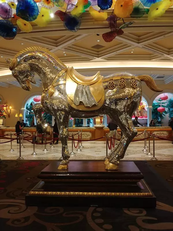 bellagio mirrorred horse sculpture tang dynasty horse