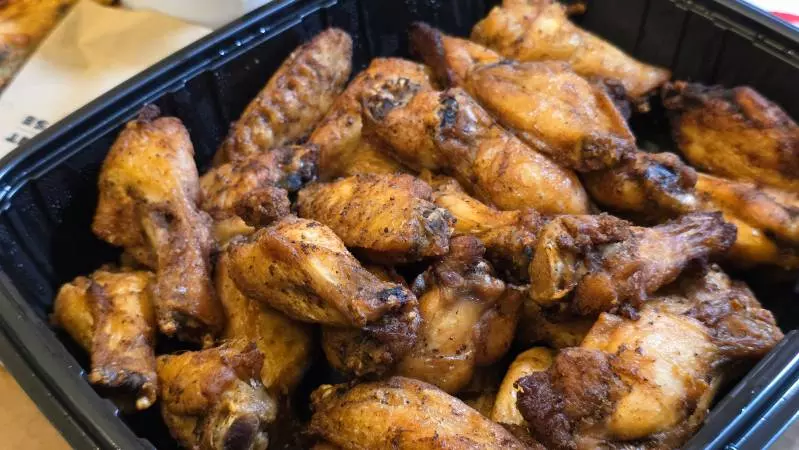 BJ's Restaurants & Brewhouse MVB Bundle for homegating parties