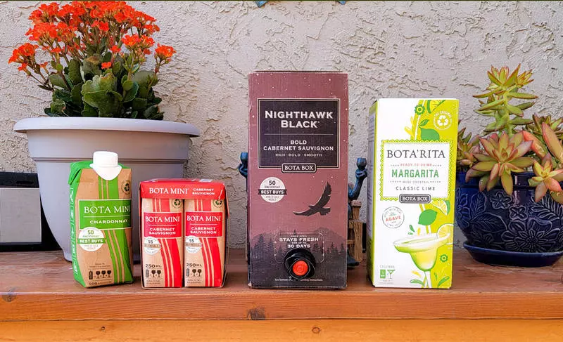 selection of bota box wines