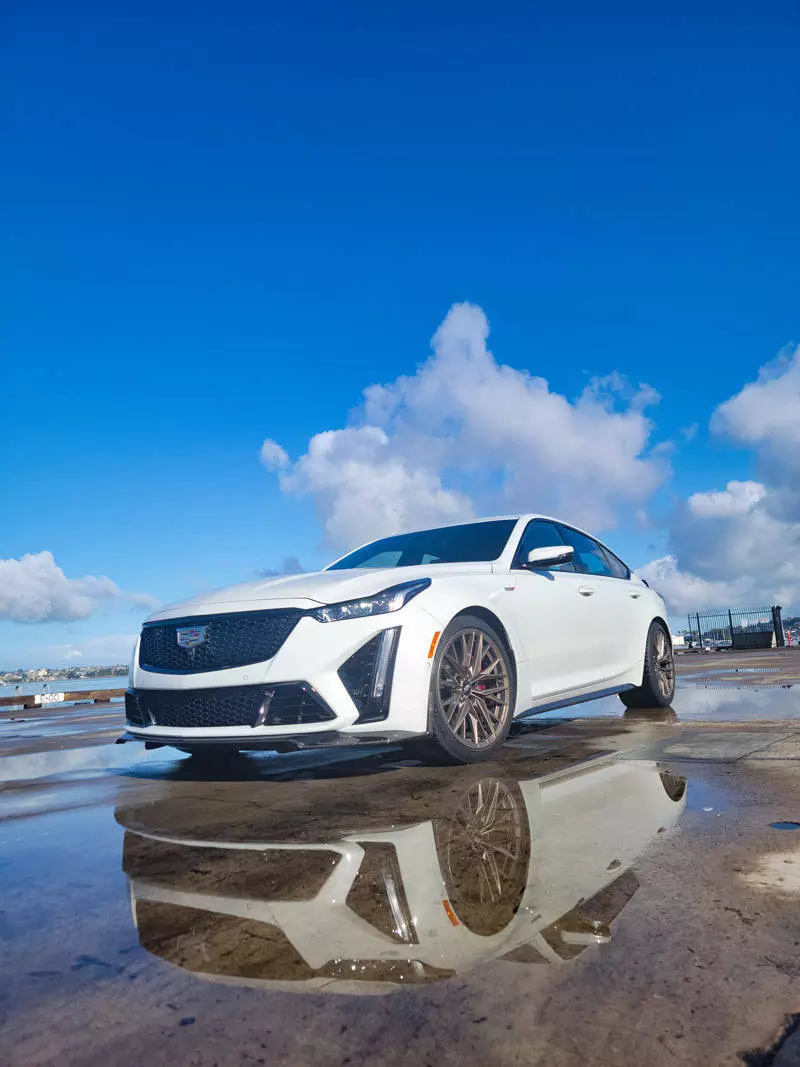 cadillac ct5v blackwing reflections