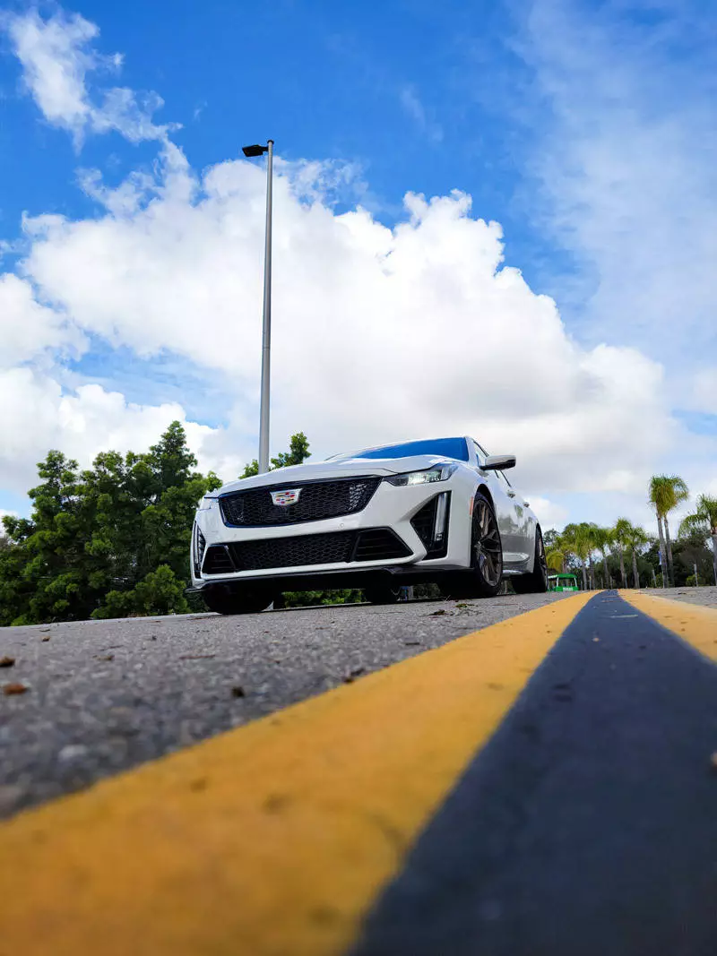 cadillac ct5v blackwing road stripe