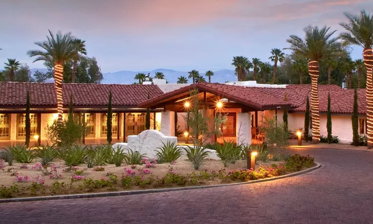 Casa Del Zorro