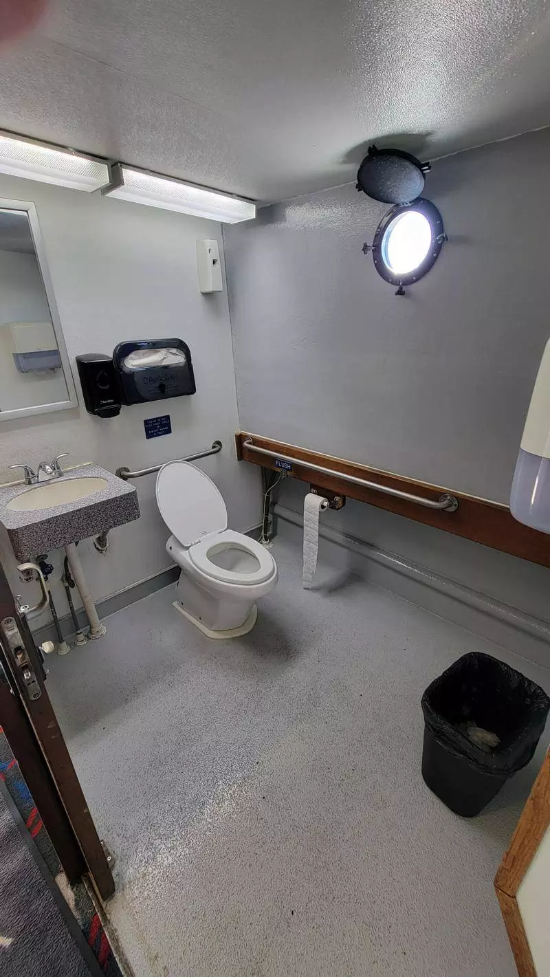 accessible bathroom on catalina express islander express