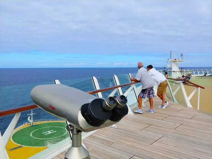 telescope on observation deck oasis of the seas