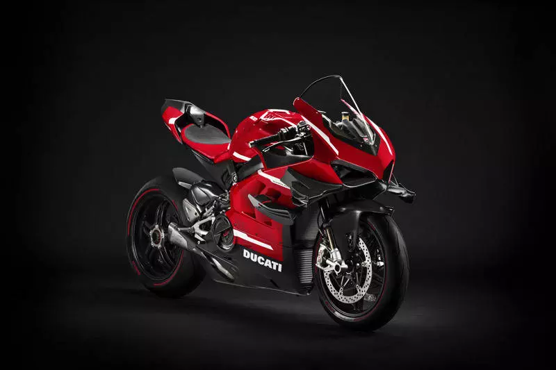 ducati superleggera v4 side view