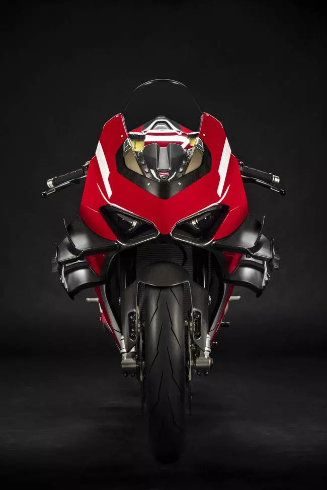 ducati superleggera v4 superbike front view