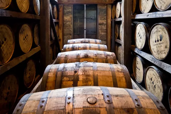 woodford distillery rick house