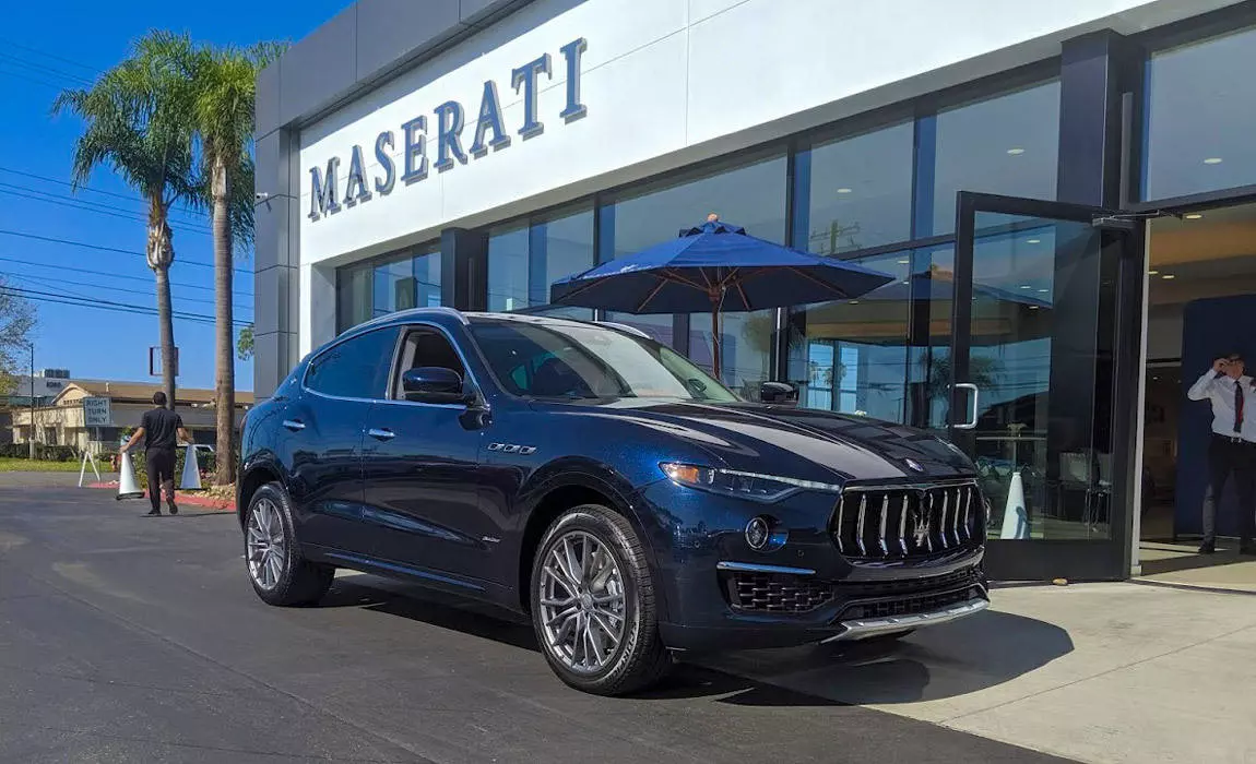 should you pay cash or finance your new car