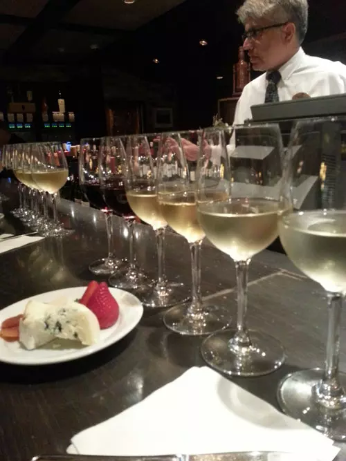 wine-tasting-2