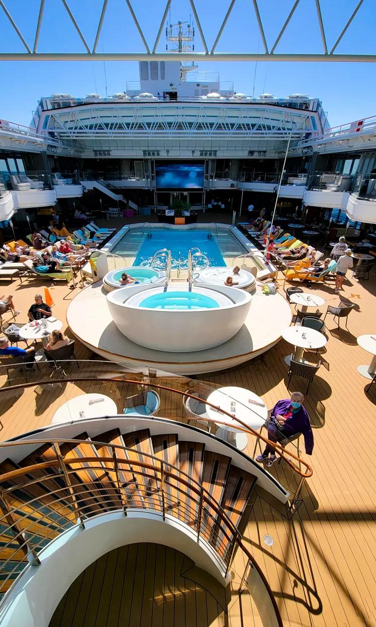 pool deck holland america line koningsdam
