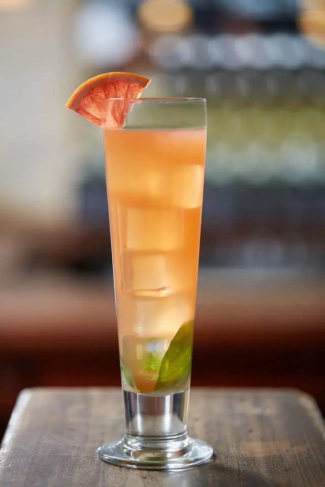 basil paloma