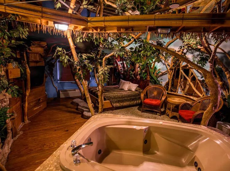 tree house adventure suite at feather nest in nj themed hotel room
