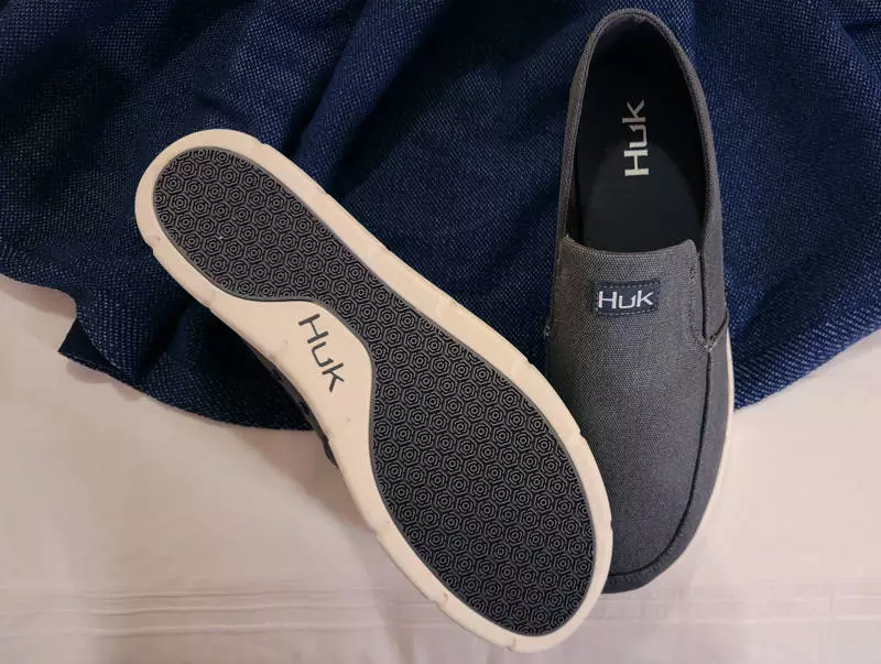 huk brewster deck shoes review