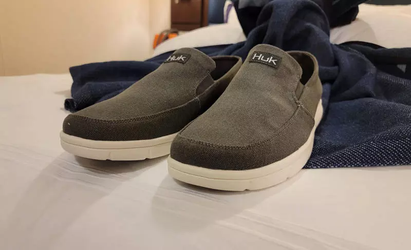huk brewster deck shoes too