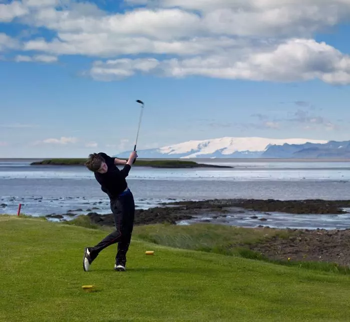 golf in iceland